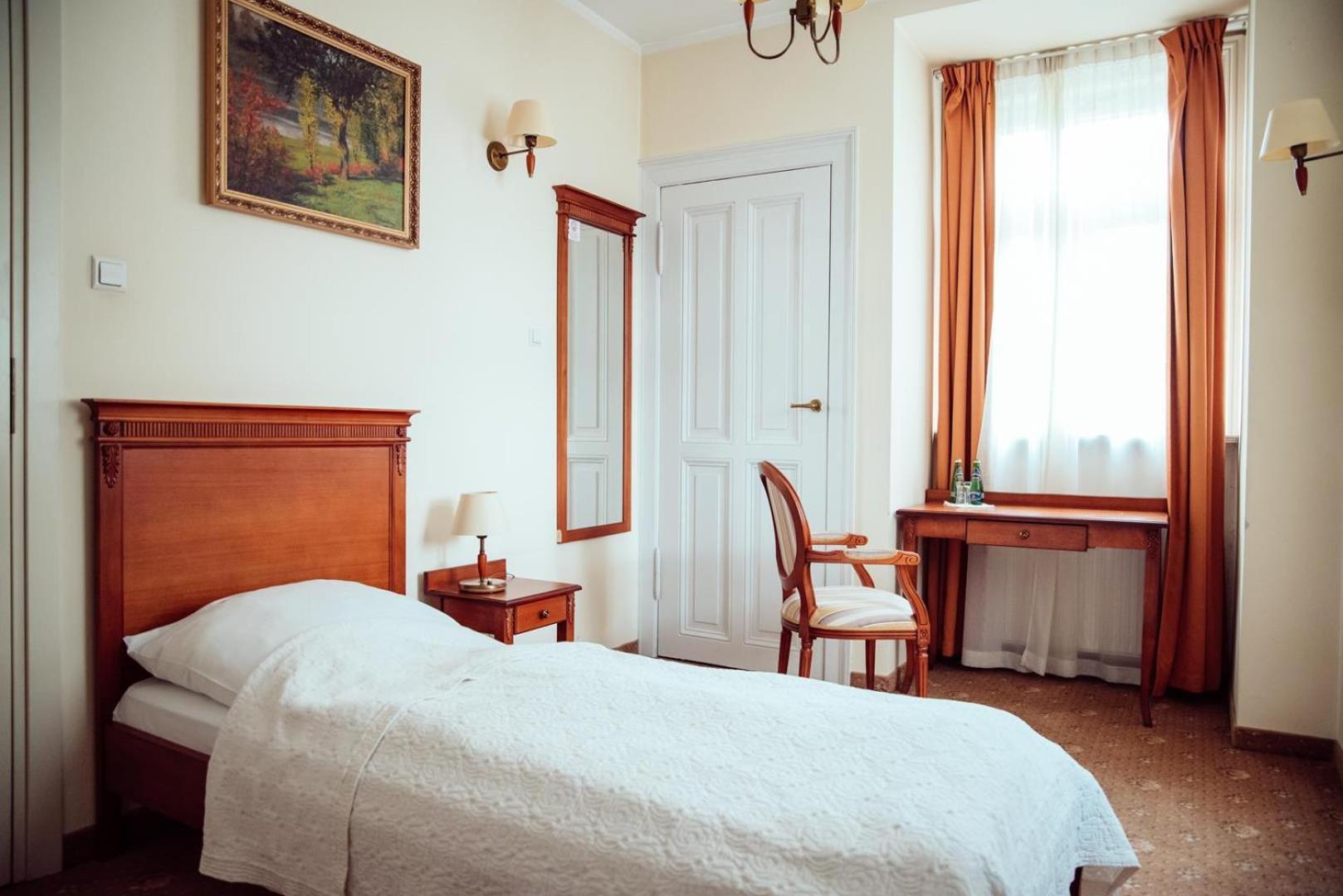 Zespol Palacowo-Parkowy W Ostromecku Ostromecko Bagian luar foto
