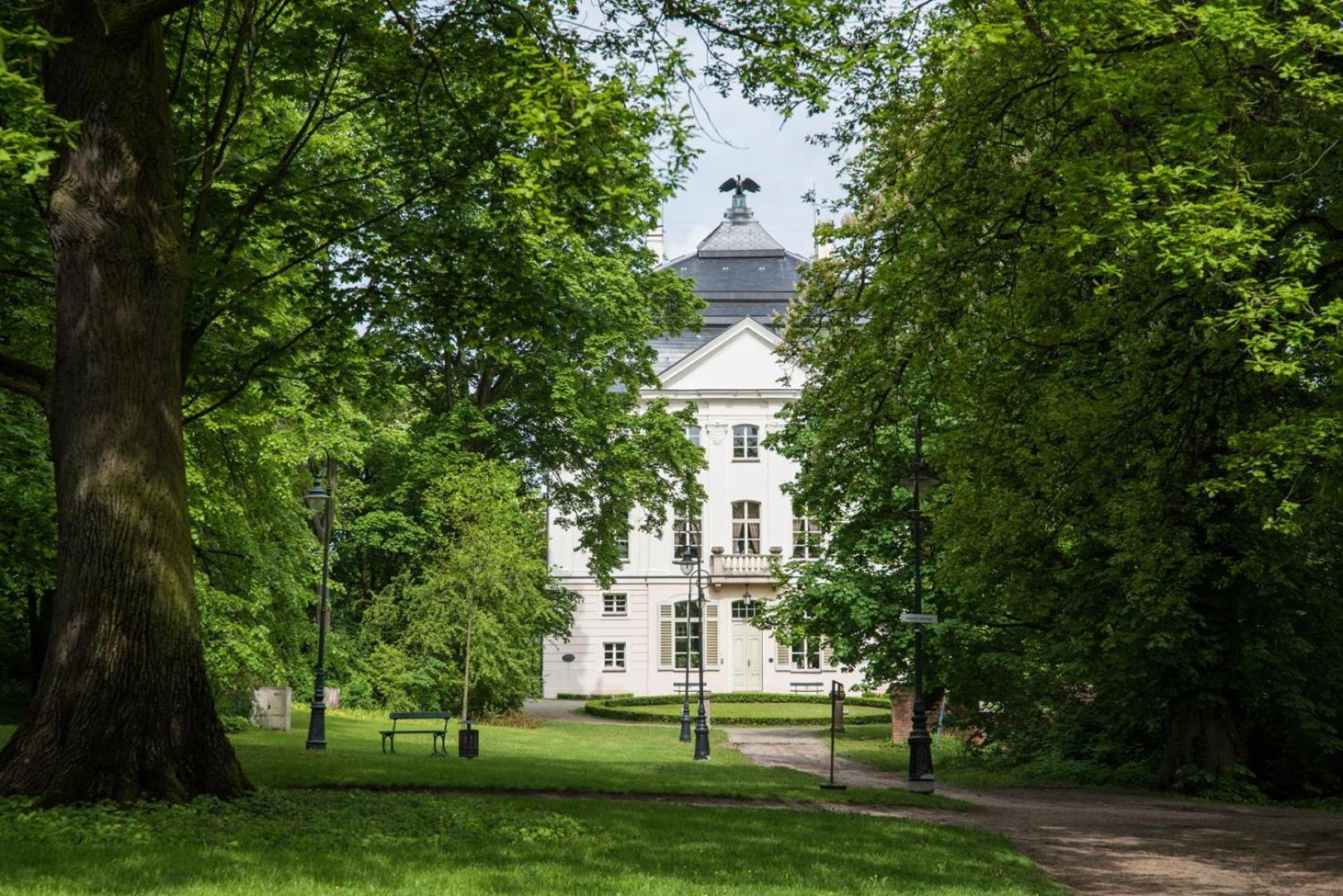 Zespol Palacowo-Parkowy W Ostromecku Ostromecko Bagian luar foto