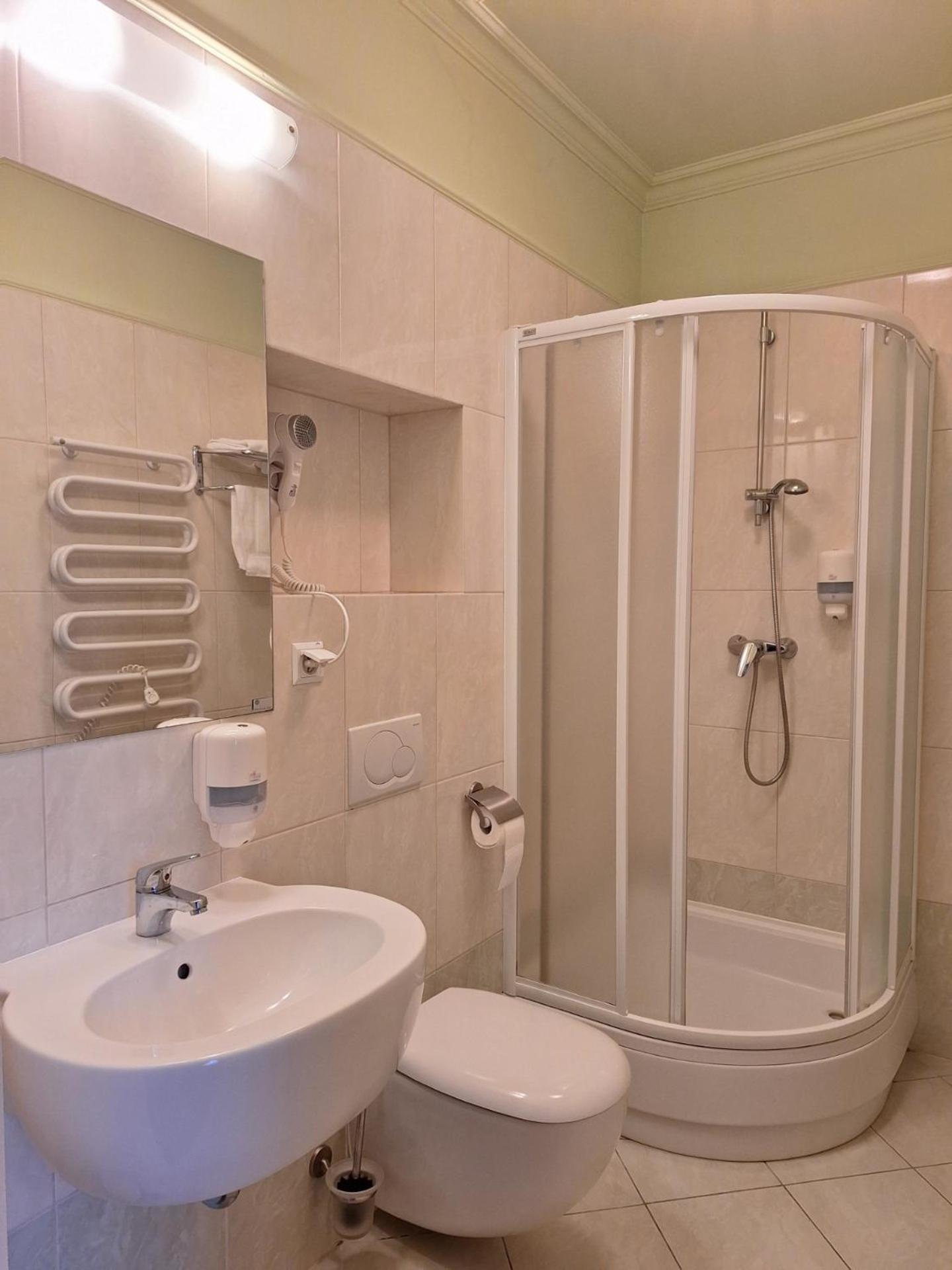 Zespol Palacowo-Parkowy W Ostromecku Ostromecko Bagian luar foto